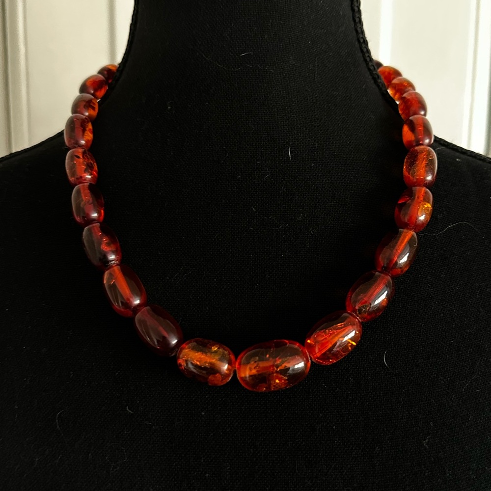 Vintage Amber Bead Necklace – 20” – Graduated Oval Beads – Screw Clasp